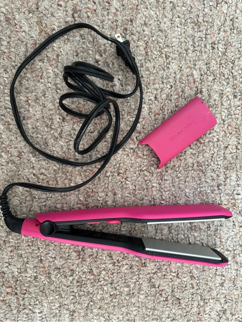 Remington Hot Pink Flat Iron Hair Straightener